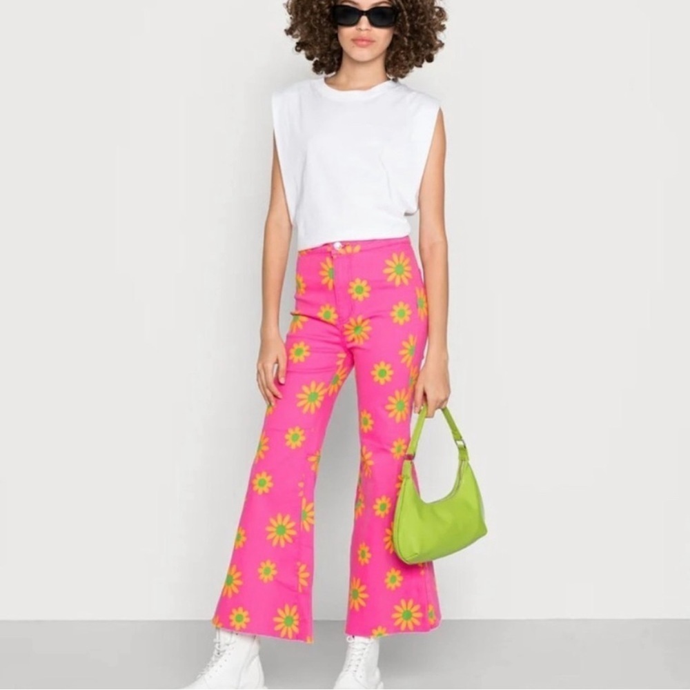 Free People Youthquake Floral Printed Crop Flare Jeans in Pink Size 26
